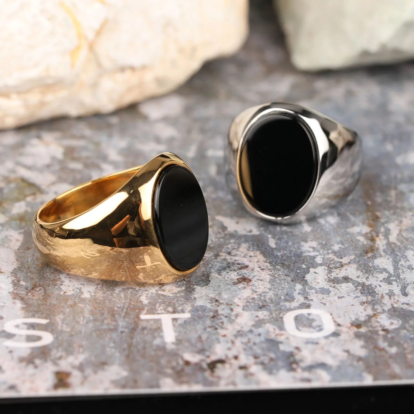 Oval Stone Onyx Ring